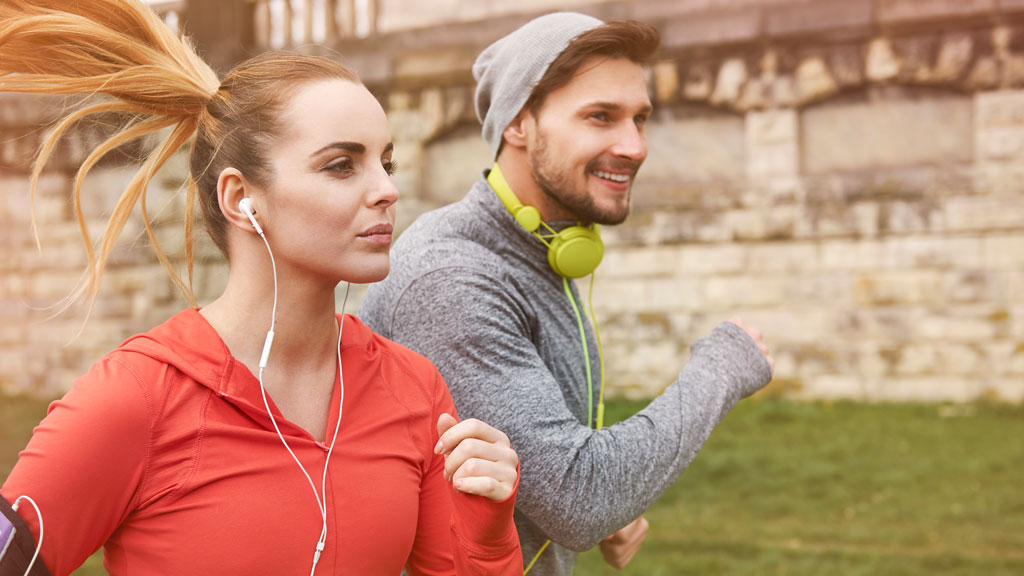 تمرینات هیت چیست؟ تمرینات هیت کاردیو چیست؟ تفاوت بین ورزش هوازی و بی هوازی چیست؟